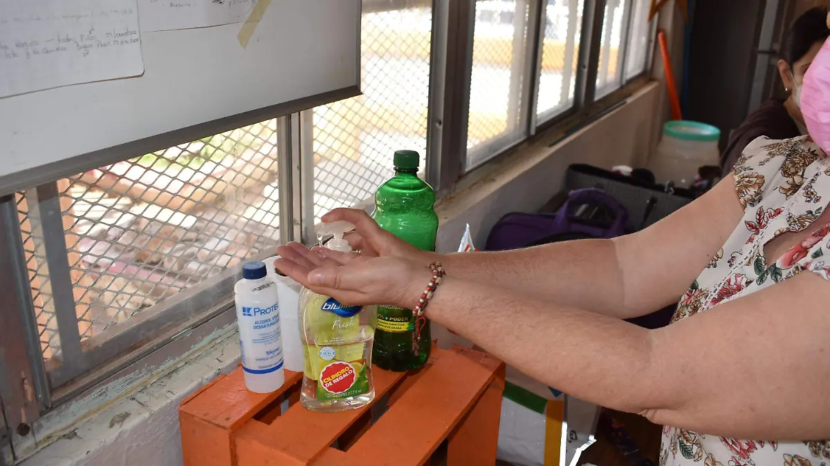 cubrebocas 8 nota y foto de javier