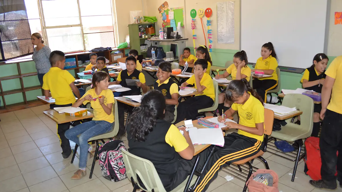 uniformes 3 nota de javier