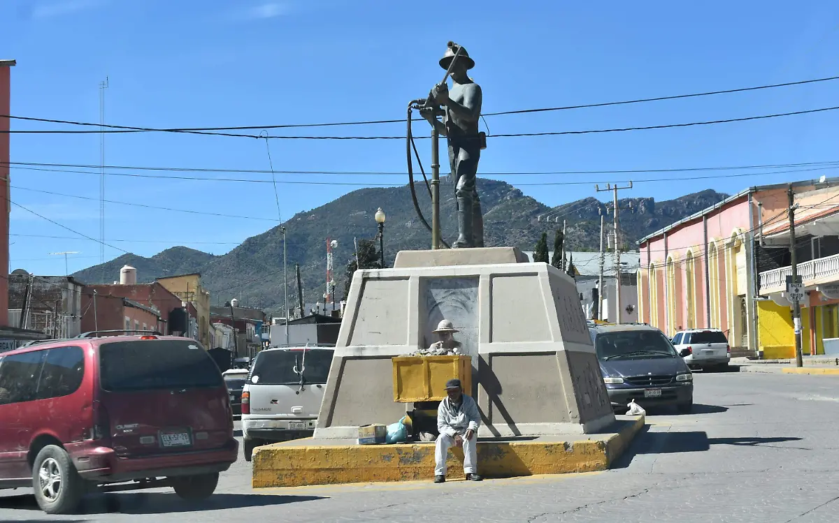 empleo 8 nota de javier