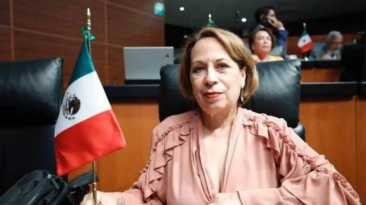 bertha Caraveo