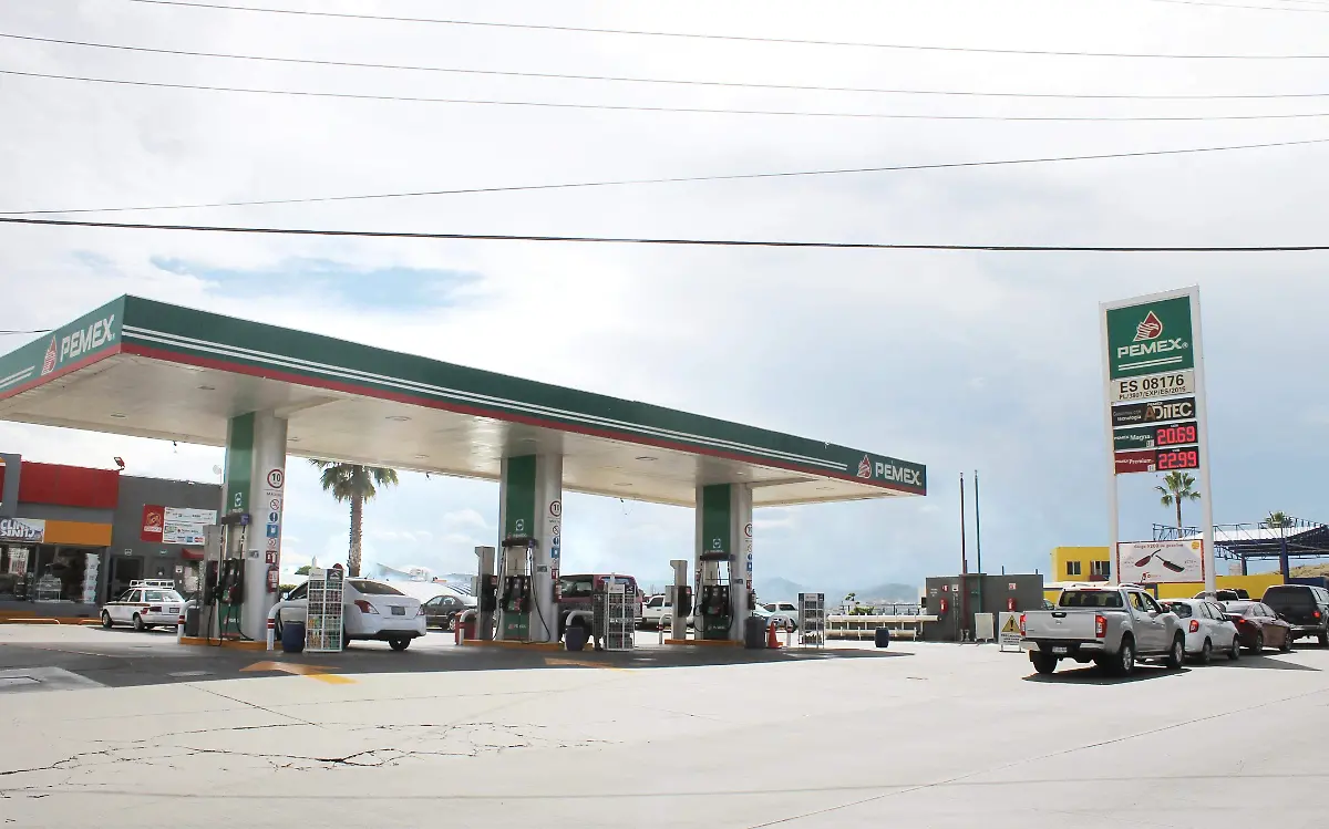 gasolina foto rosy reyes