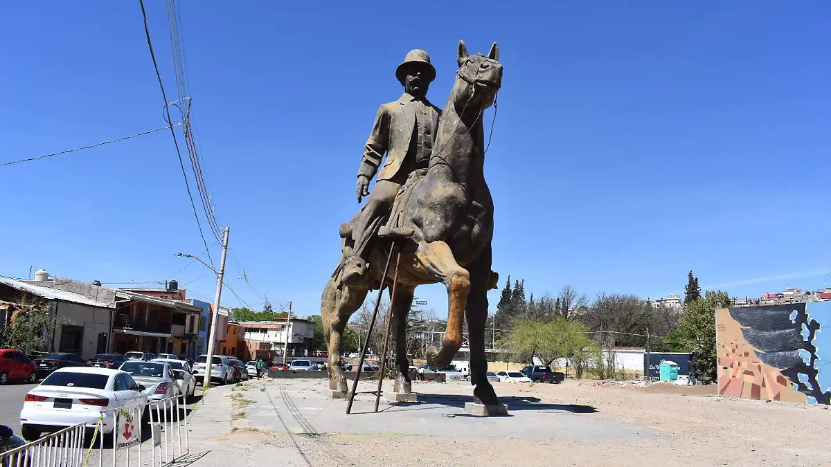 plaza 5 nota de javier