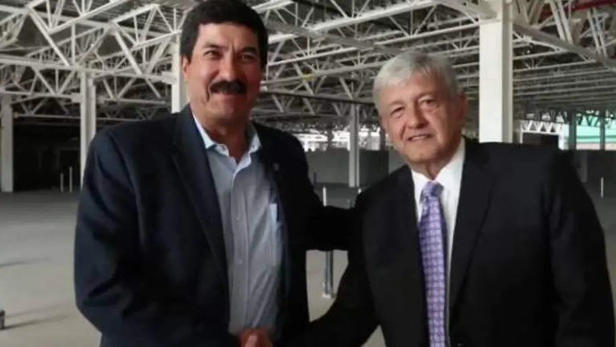 1338_javier-corral-y-amlo_620x350