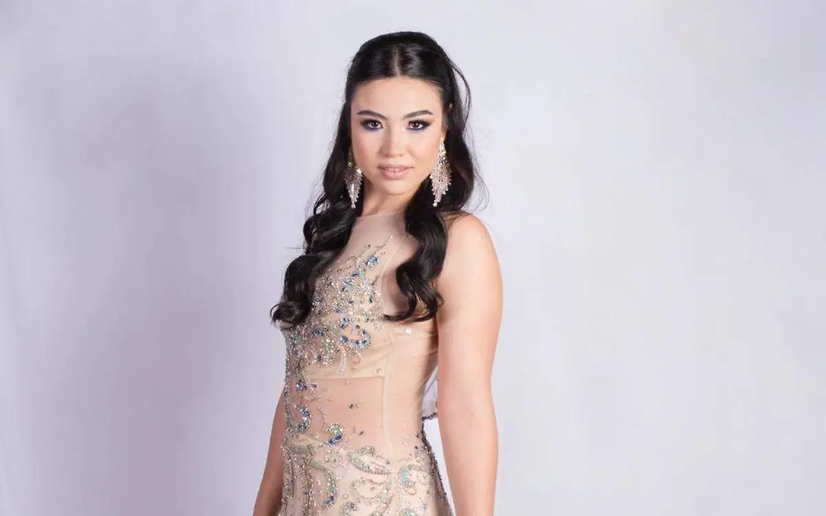 MISS 1 CORTESIA NAHOMY COBOS