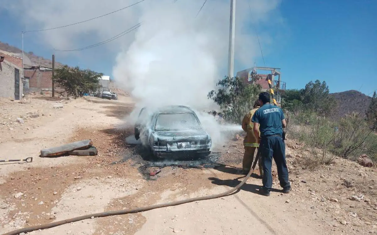 Incendio auto