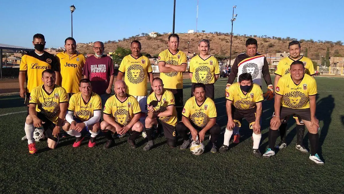 FUTBOL MUNICIPAL MASTER... LEONES NEGROS