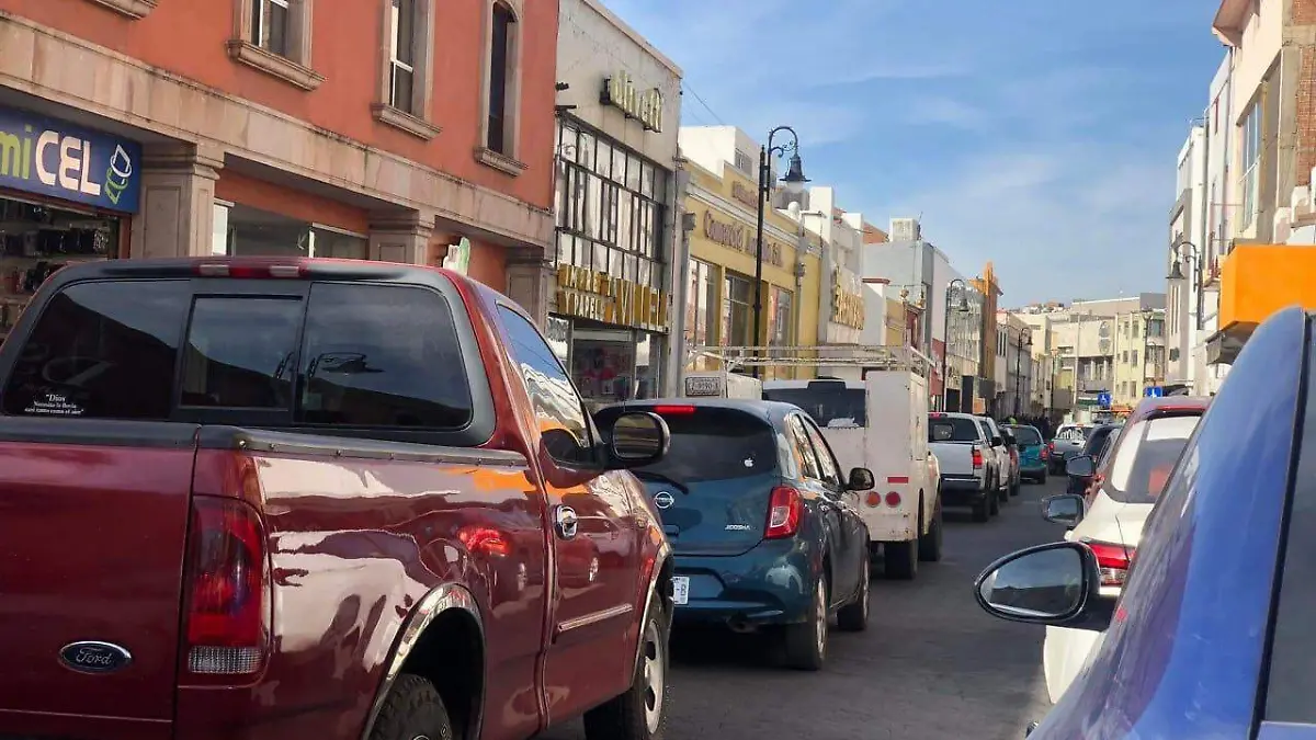 derrama foto luis 456