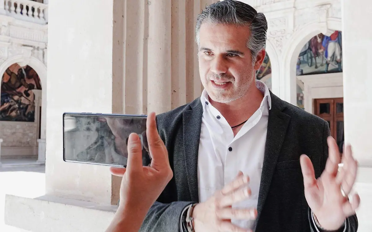 cortesía diputado