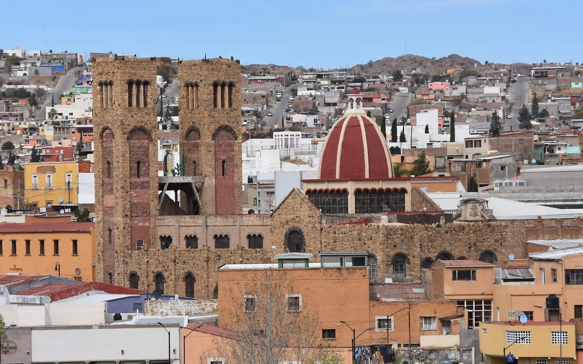 jueves 4 nota y foto de javier