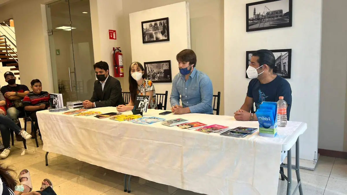 LIBRO FOTOS ROSY REYES (2)