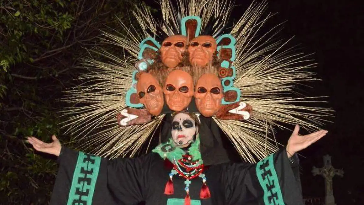 platicando con los muertos rosy