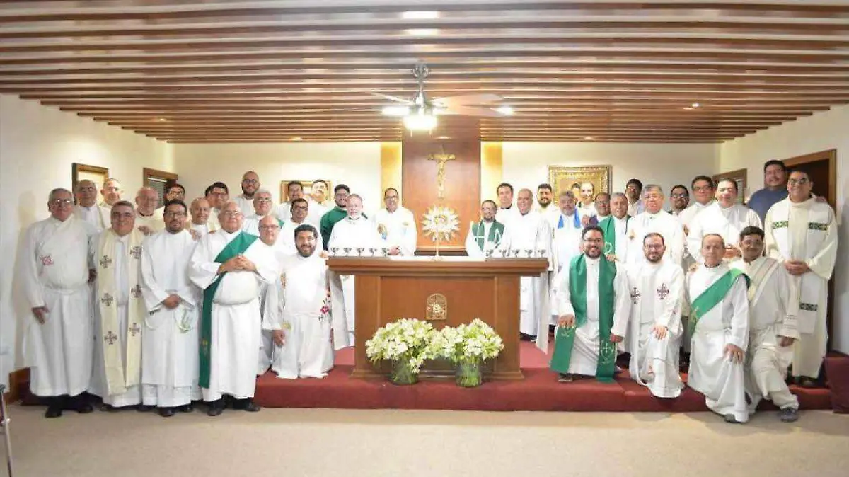 sacerdotes