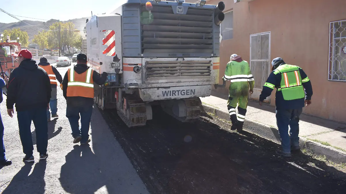 avances en la pavimetacion de cerro blanco 2