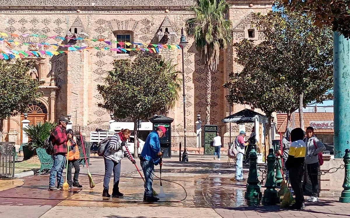 Plaza 1