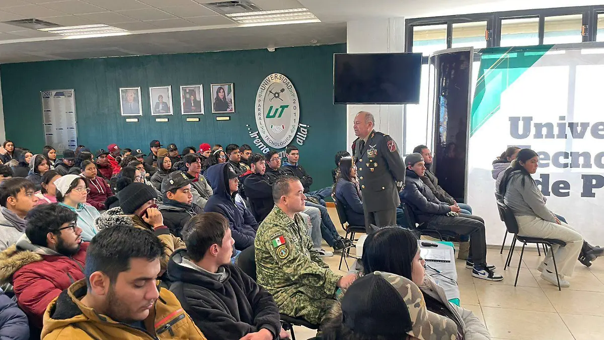 conferencia 2 SEDENA lleva a cabo conferencia sobre seguridad nacional a la Universidad Tecnológica de Parral (UTP).