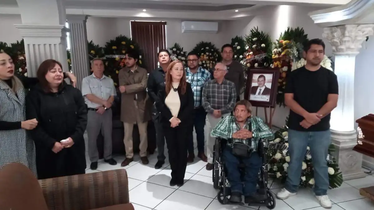 homenaje al periodista