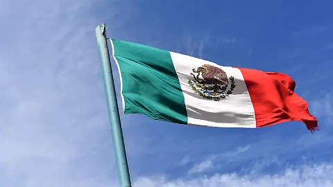 La Bandera De El