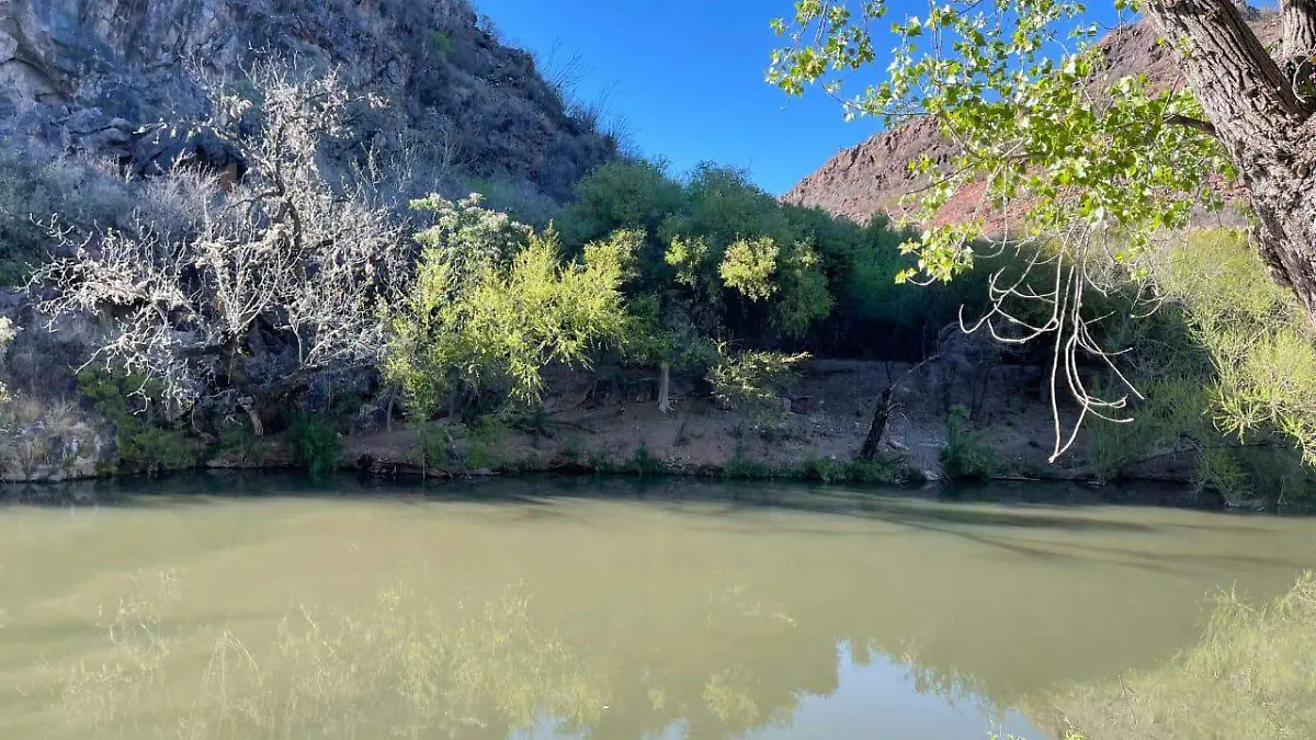 Dan mantenimiento a balnearios de Talamantes previo a la Semana Santa