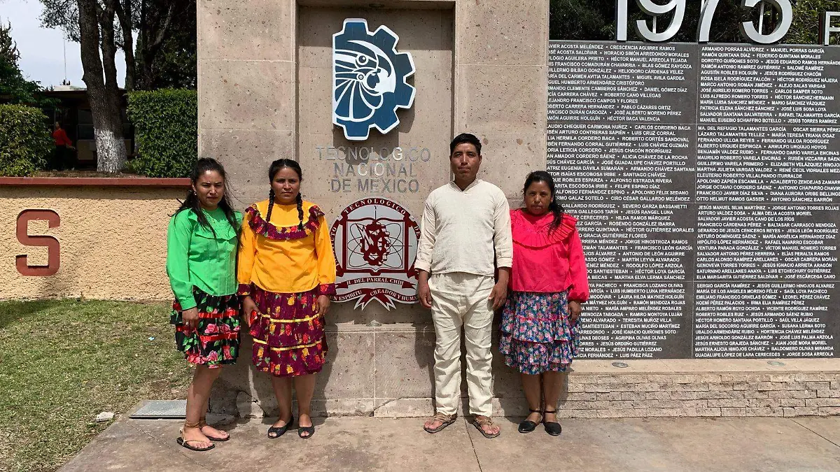 Alumnos que acreditaron el Tepehuano del Norte como segunda lengua para su titulación 