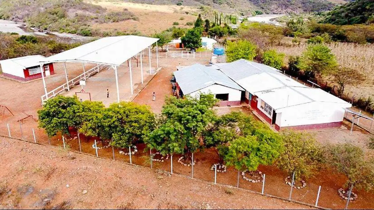 Escuela Jaime Torres Bodeth en la comunidad de Guaripana 