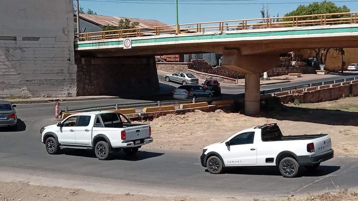 Puente Manuel Bernardo Aguirre