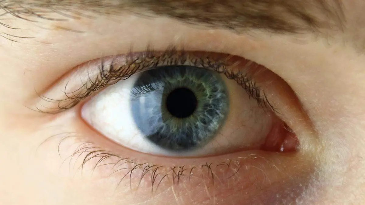 ojo hombre