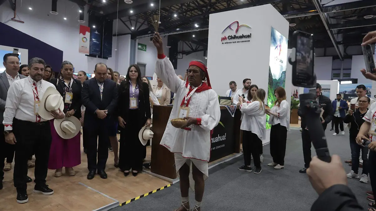 Participa Guachochi en la Tianguis Turístico de México 2025 y recibe dos reconocimientos