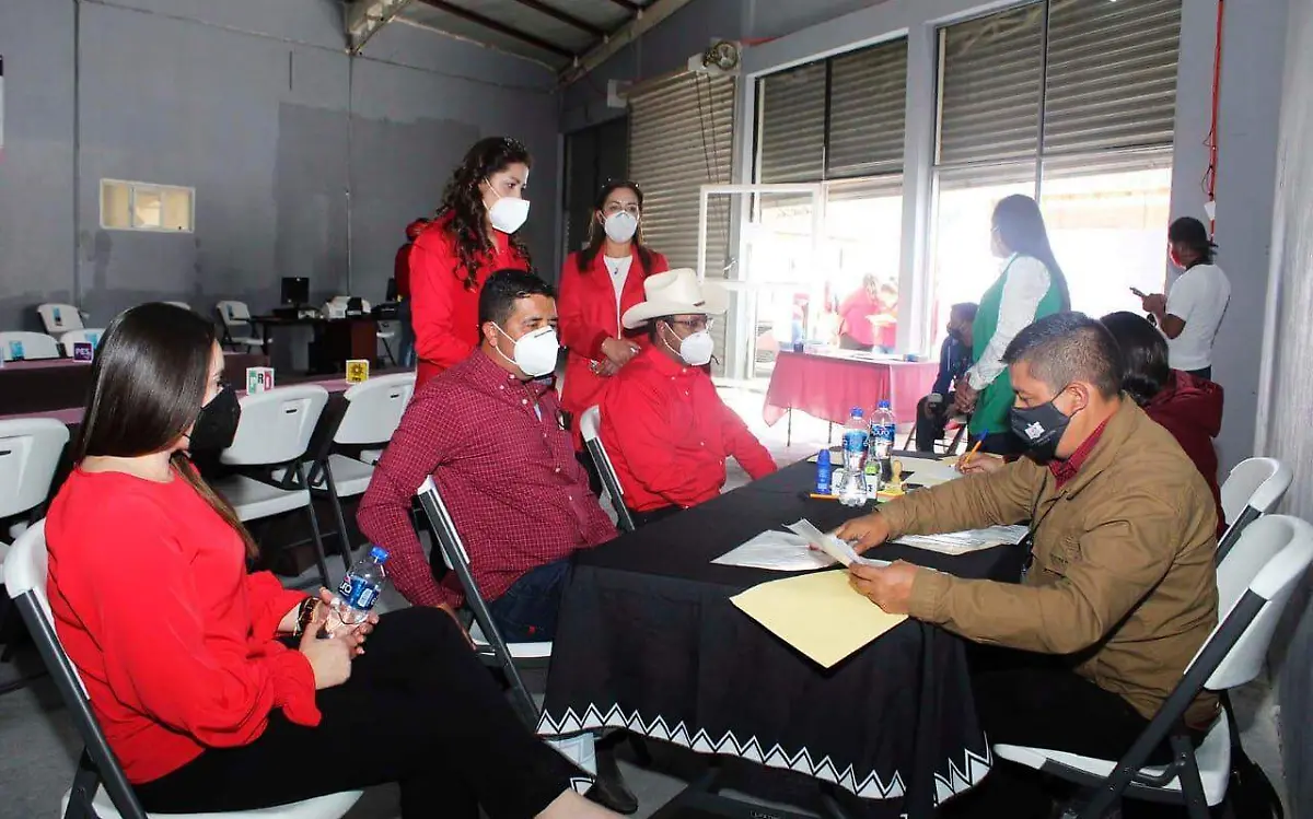 Registro Julio César Chávez y Esteban Rubio (2)