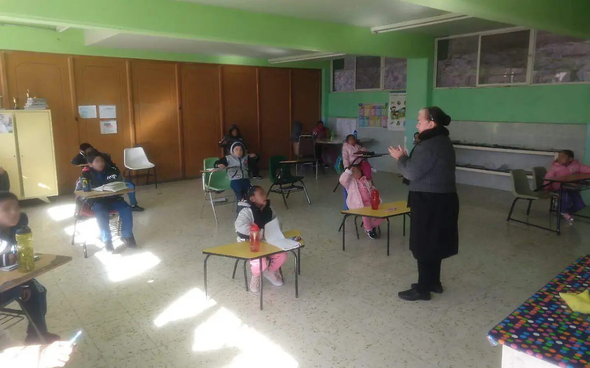 Casa Hogar (Desenfocada)