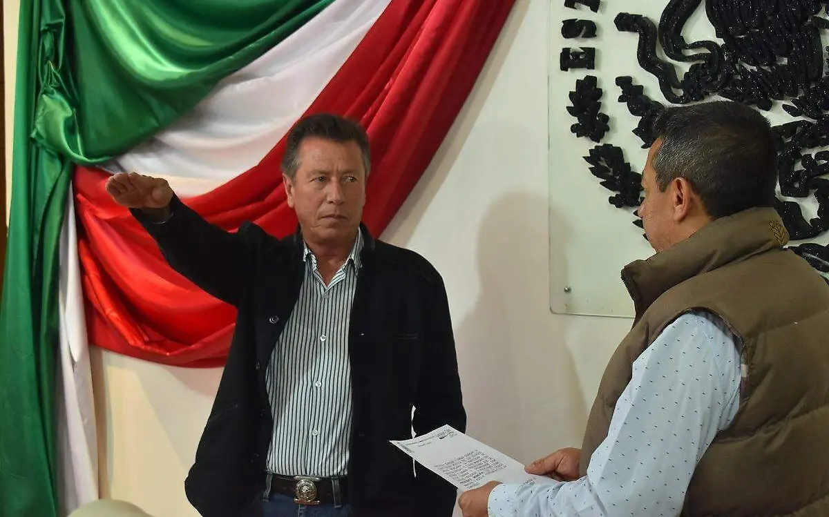 Protesta Ángel de la Rocha (2)