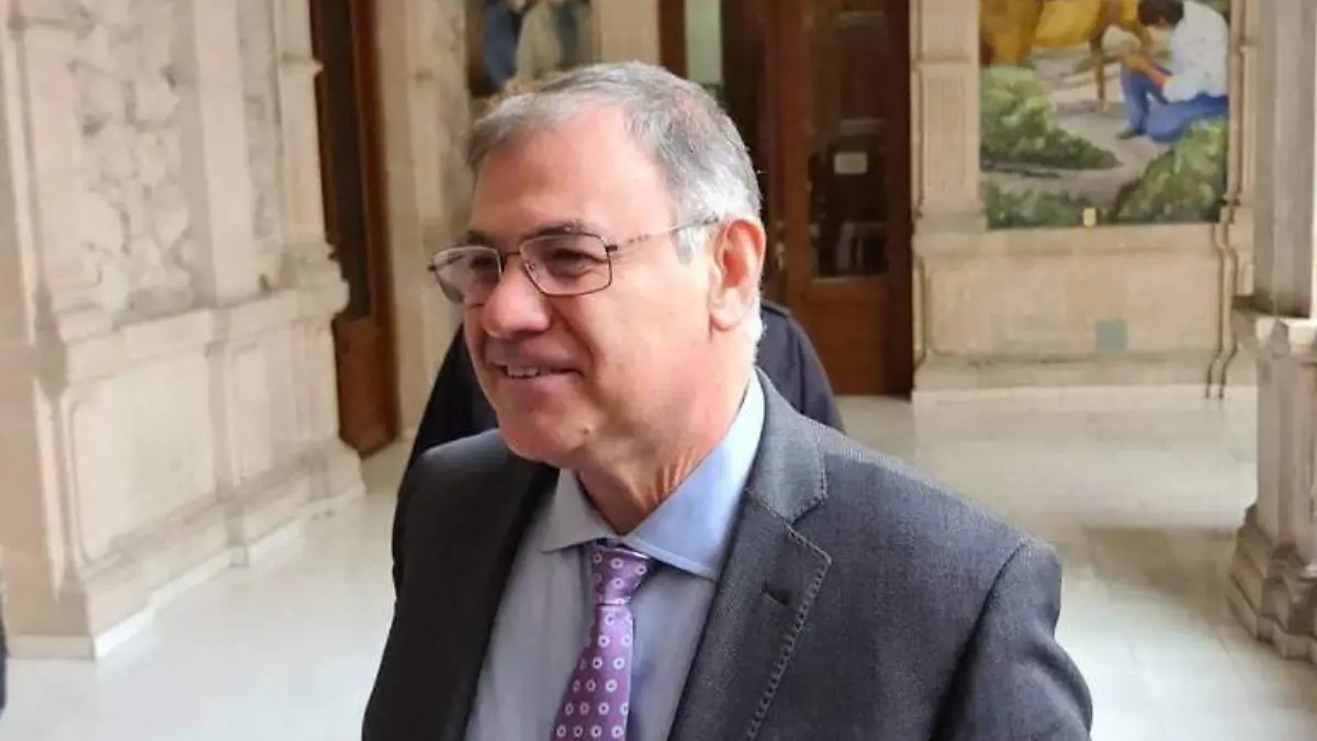 roberto fierro fiscal general