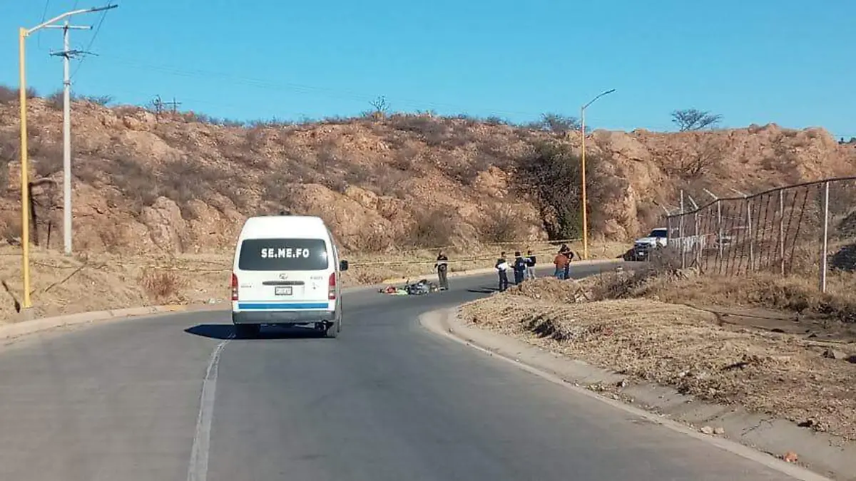Motociclista arrollado policiaca
