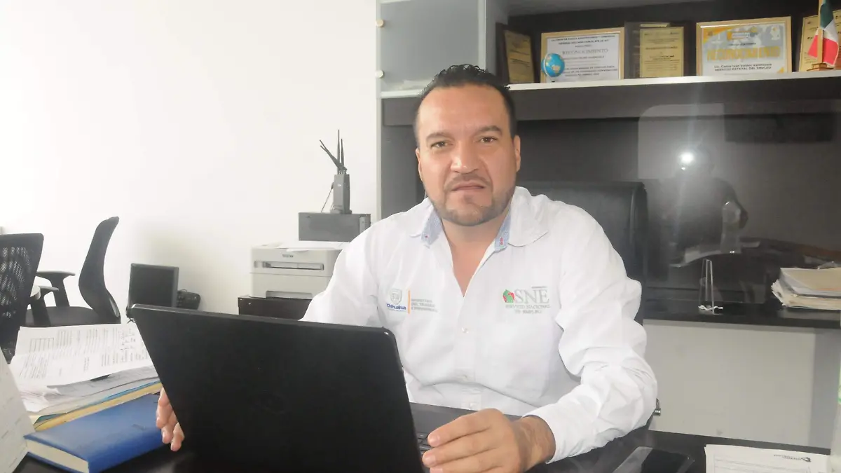 Empleo Jiménez- Carlos Valdez