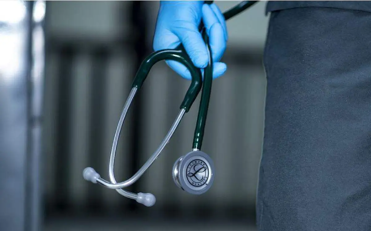 médico pixabay