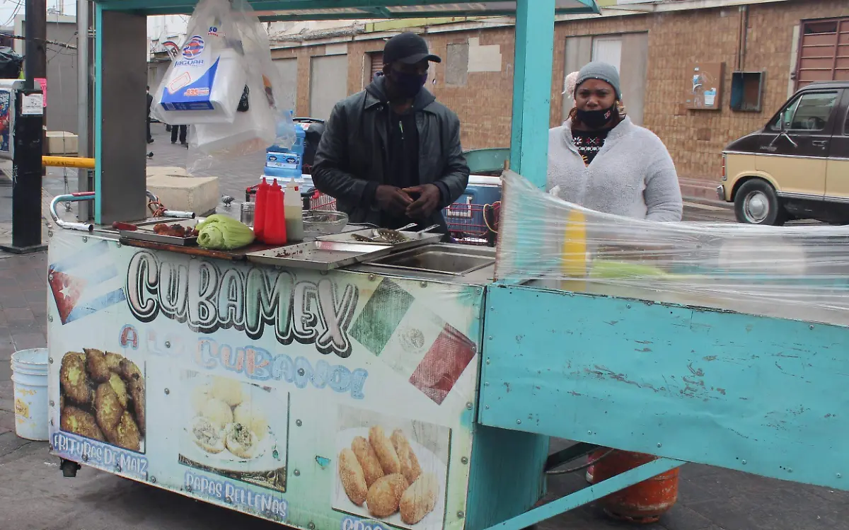 JUAREZ CUBANOS... Agustin Duvengel. olga casas (7)