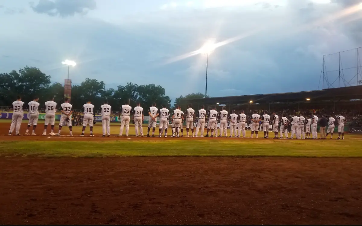 CUAUHTEMOC... BEISBOL... 2 Seis alcaldes - FOTO VENADOS DE MADERA