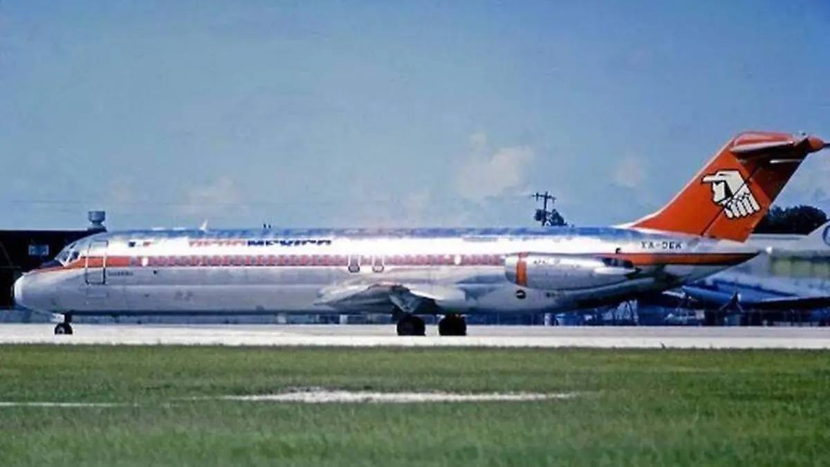Avion aeromexico