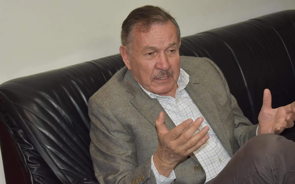 SECRETARIO victor quintana silveyra (4)