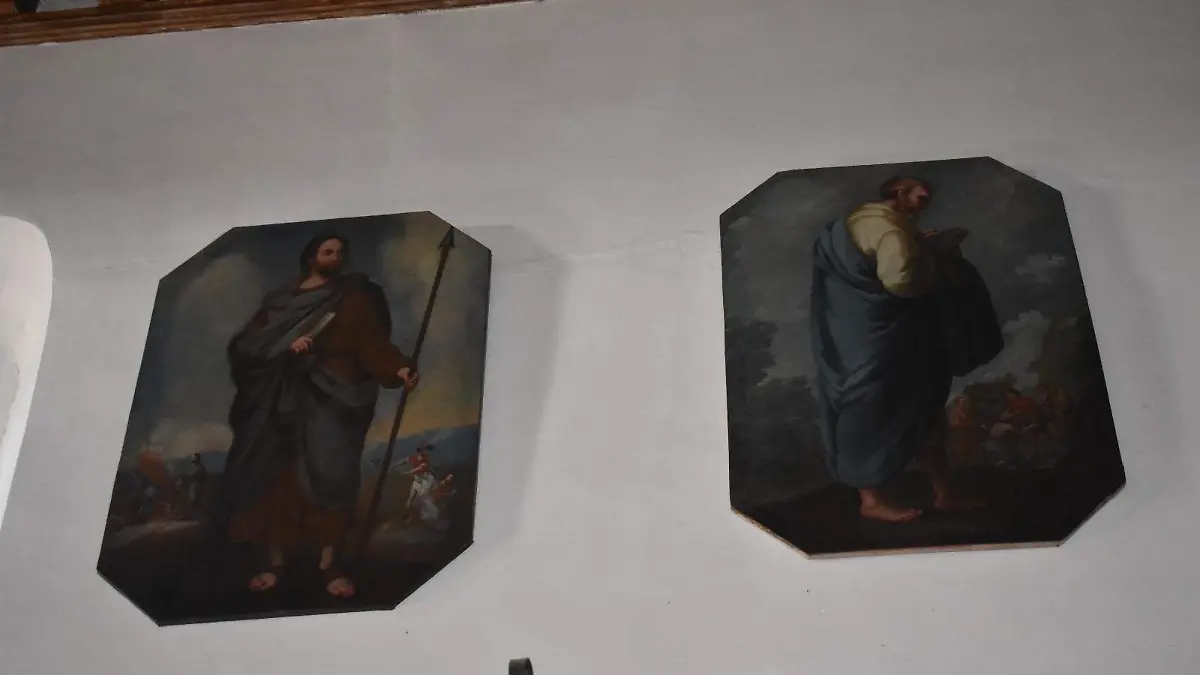 Cuadros religiosos forman parte del atractivo del templo de San Francisco Javier