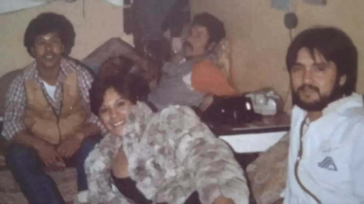 Mujer voluntaria de bomberos 