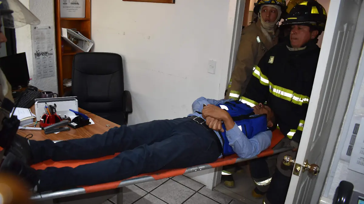 simulacro 3. Se llevo a cabo a nivel nacional simulacro de evacuación por parte de protección civil.