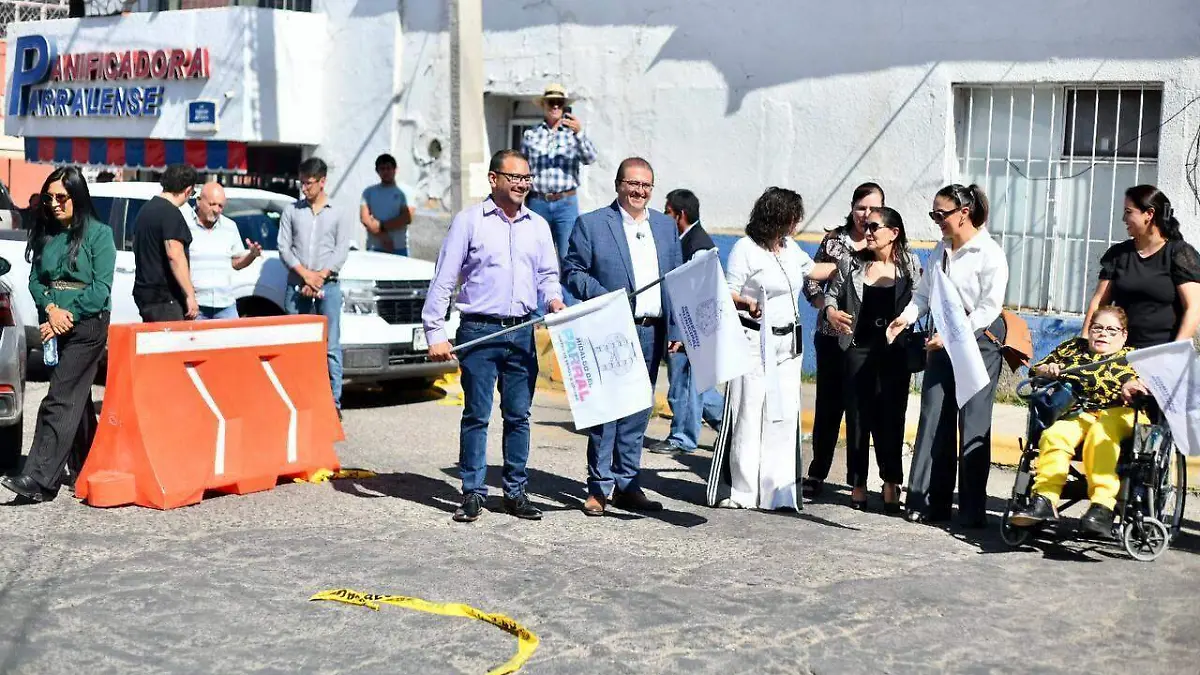 Arranque de pavimentación Segunda del Rayo