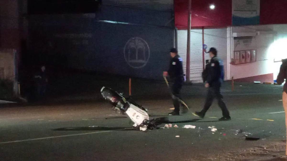 Motocicleta, choque periférico