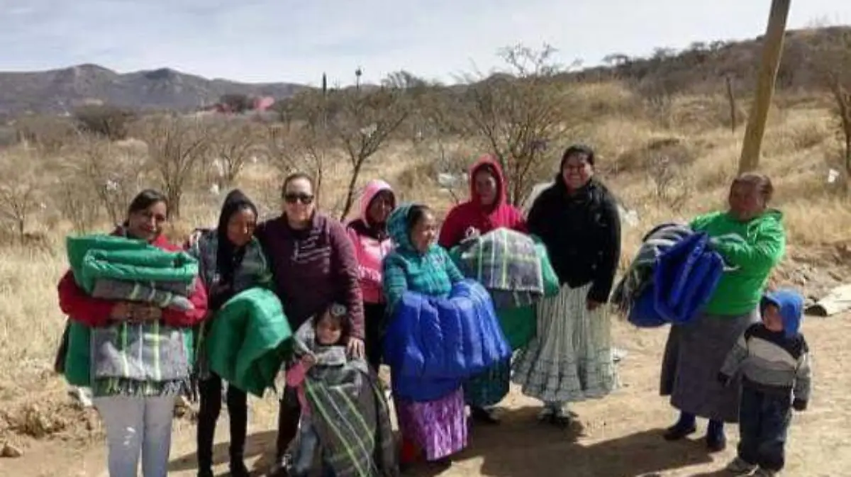 apoyos que entrego Aurelia