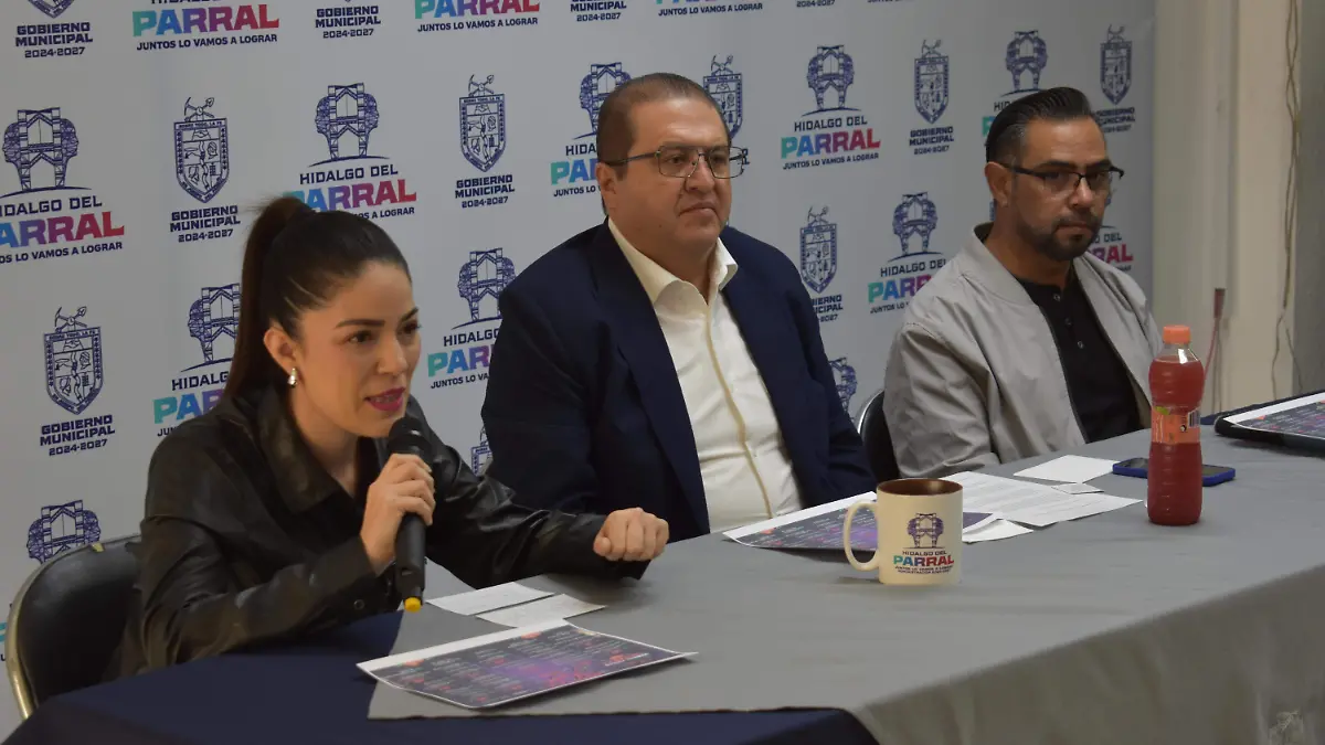 cartelera 3. Presenta municipio cartelera de las festividades por el día de muertos.