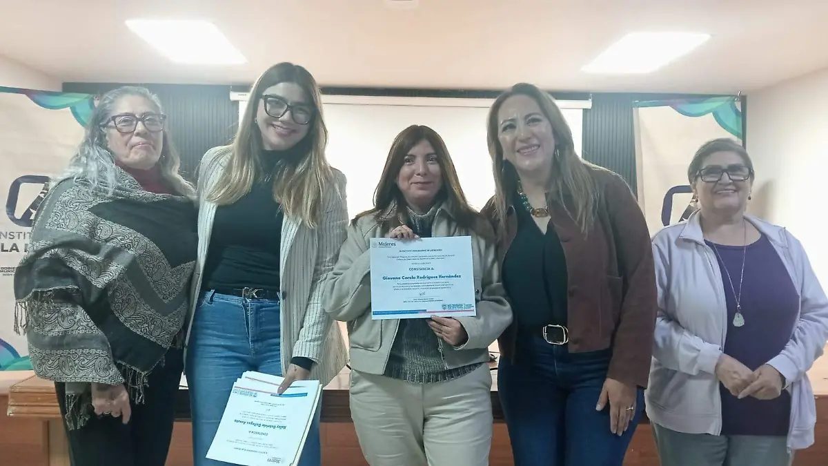 Entrega de Constancias Taller Perspectiva de Genero 