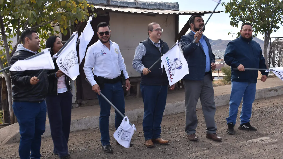 arranque 6. Arranca la obra de pavimentación de la avenida Centauro una con inversión superior a 5 mdp