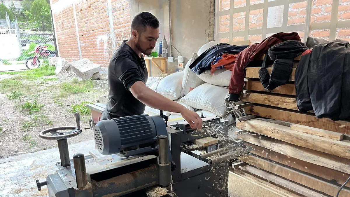 7d9206e8-6888-4d22-8600-a3e928e005bb