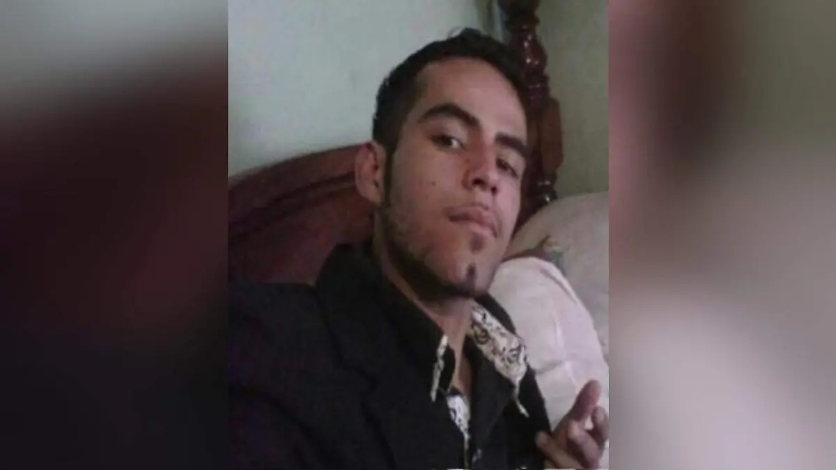 23CBC0DD-3118-4EAC-897B-6CFA12D65BBF