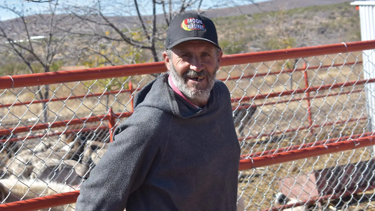 cuidador 6. Isabel “El Güero” Garibay es una de las personas que se ha desempeñado como cuidador de la granja del Carmen por más de 13 años